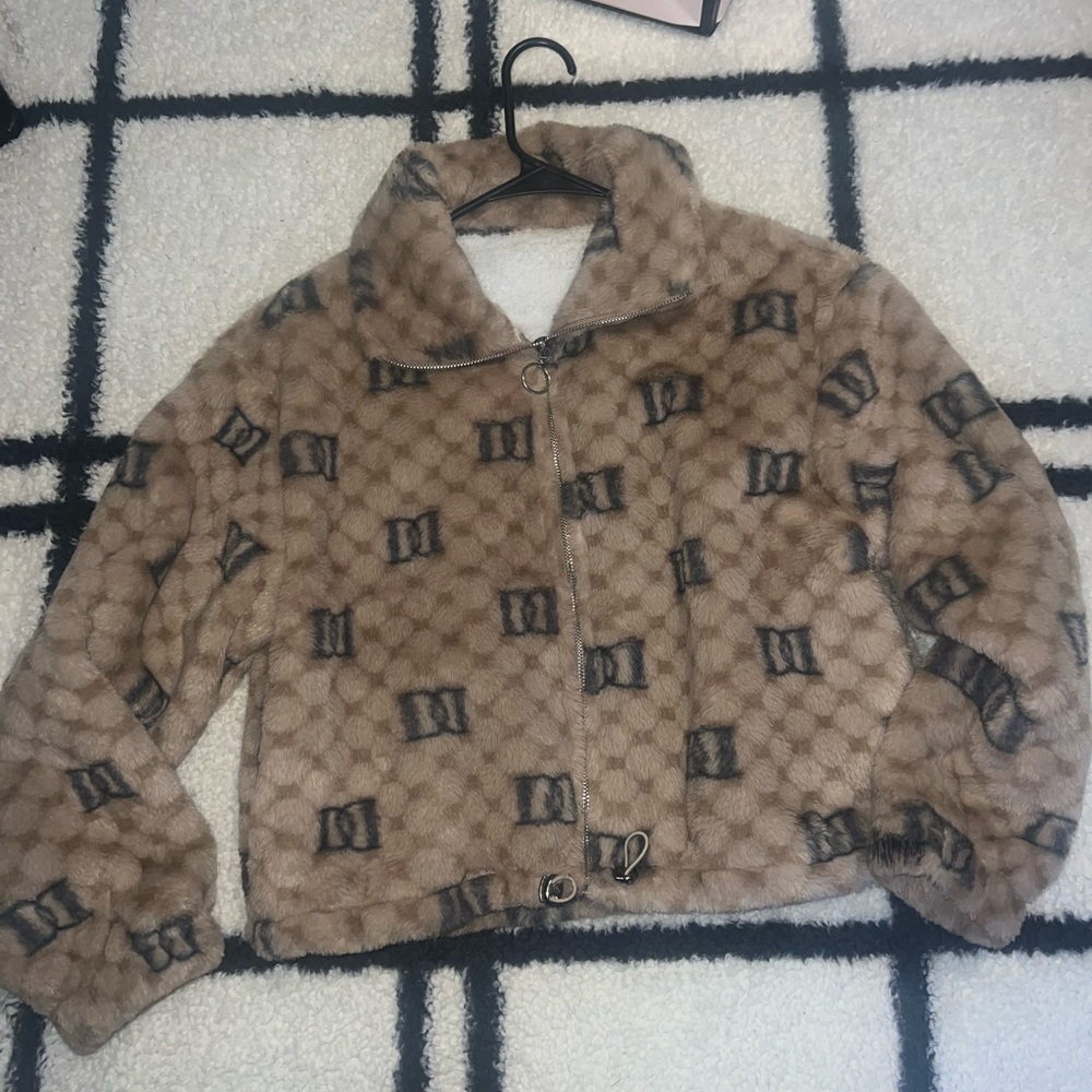 DD Furry jacket, sweater
